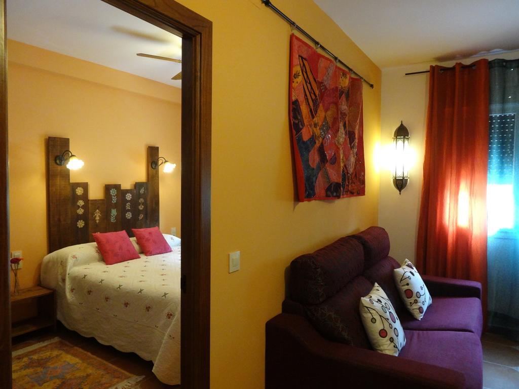 Spa Y Casa Rural Rio Dulce Aragosa Exteriör bild